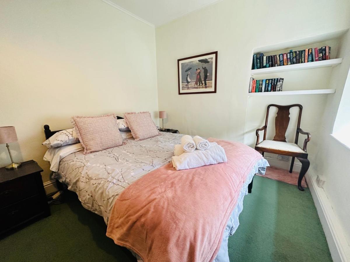 Alexander Cottage Penryn Bagian luar foto